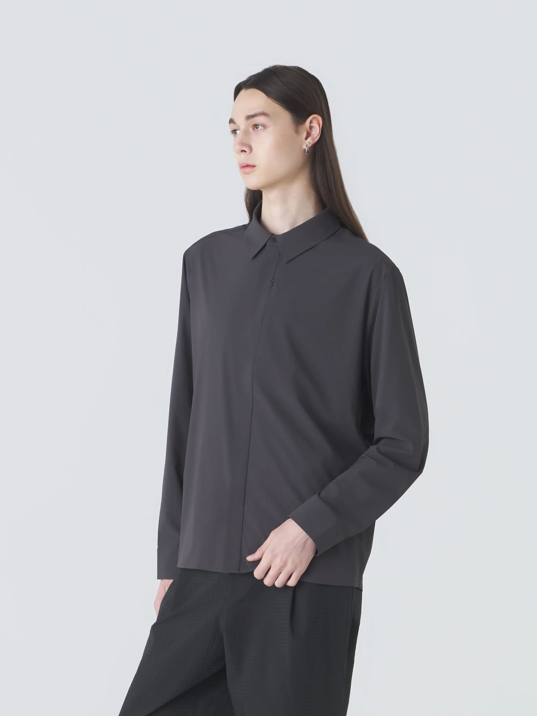 BUTTON UP BASIC SHIRT