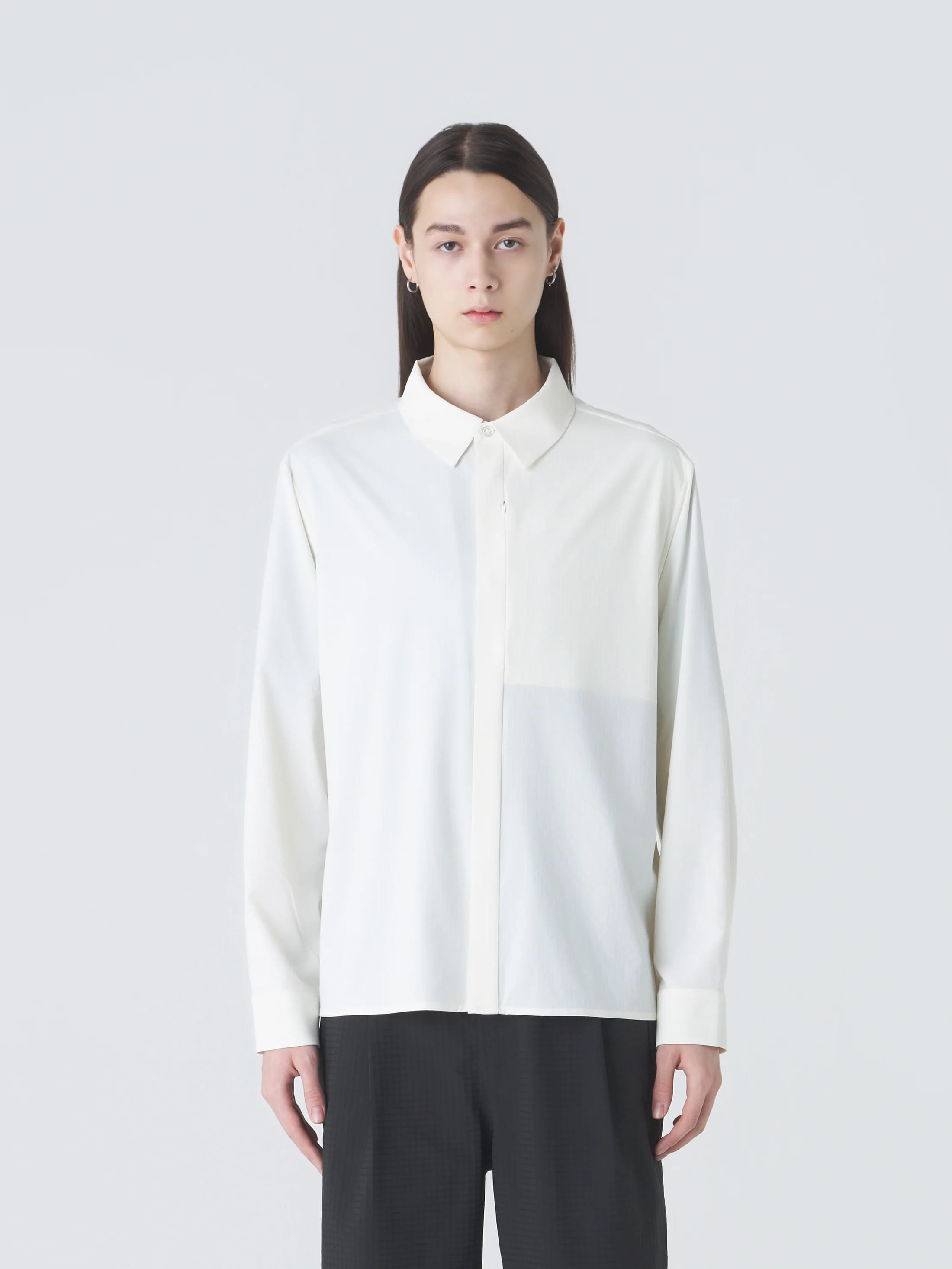 BUTTON UP BASIC SHIRT