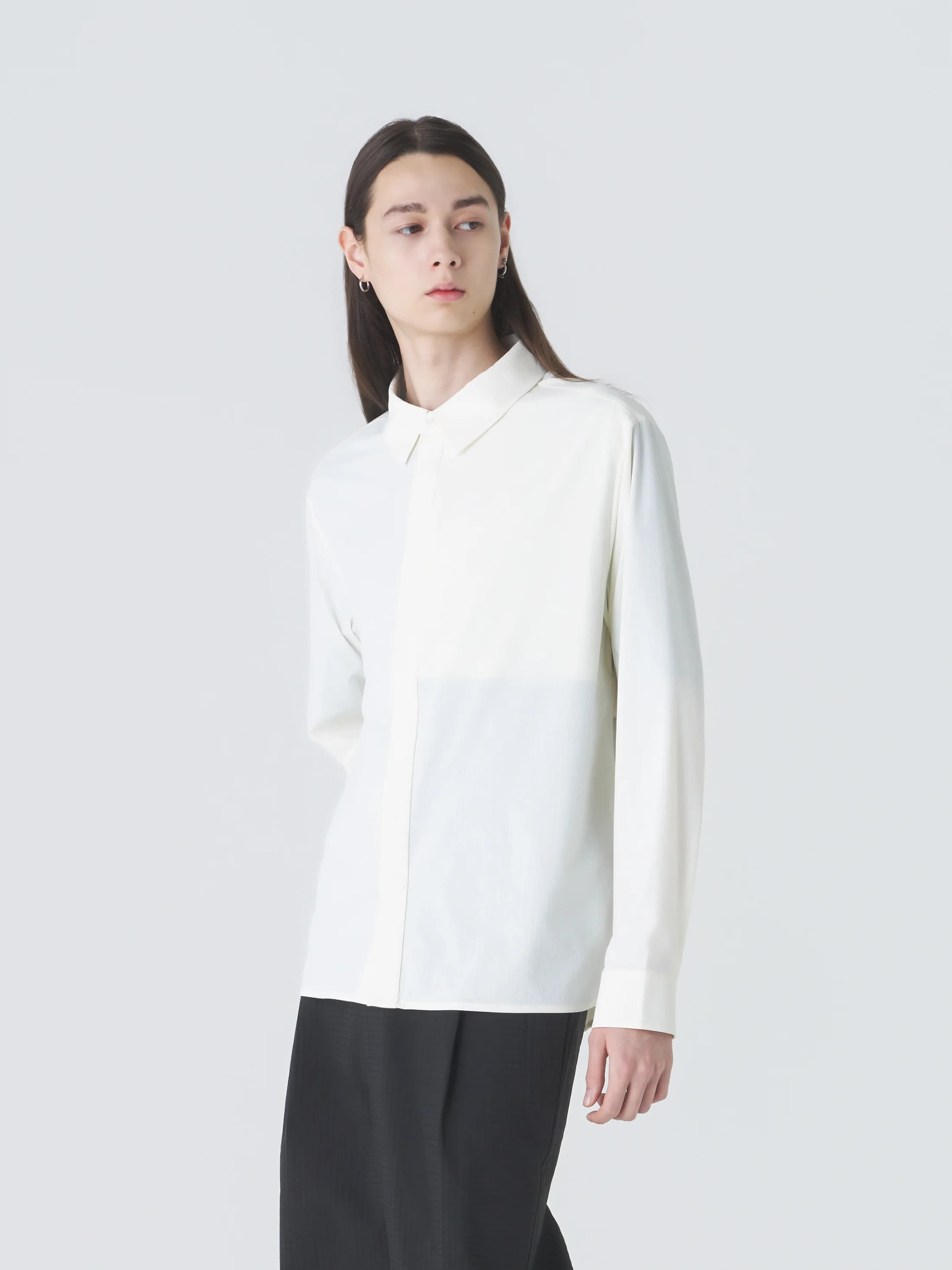 BUTTON UP BASIC SHIRT