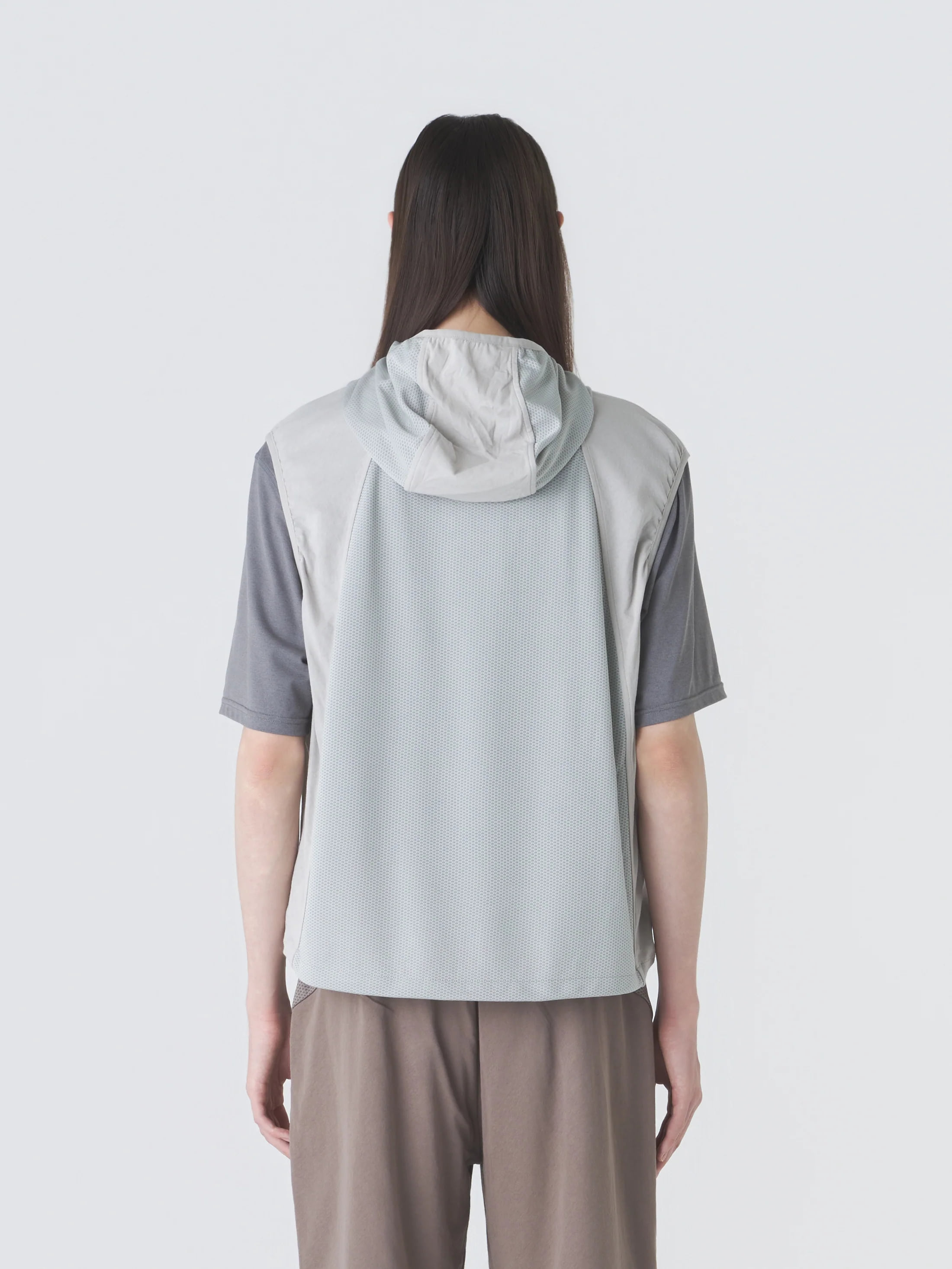 HOODED JERSEY WIND VEST