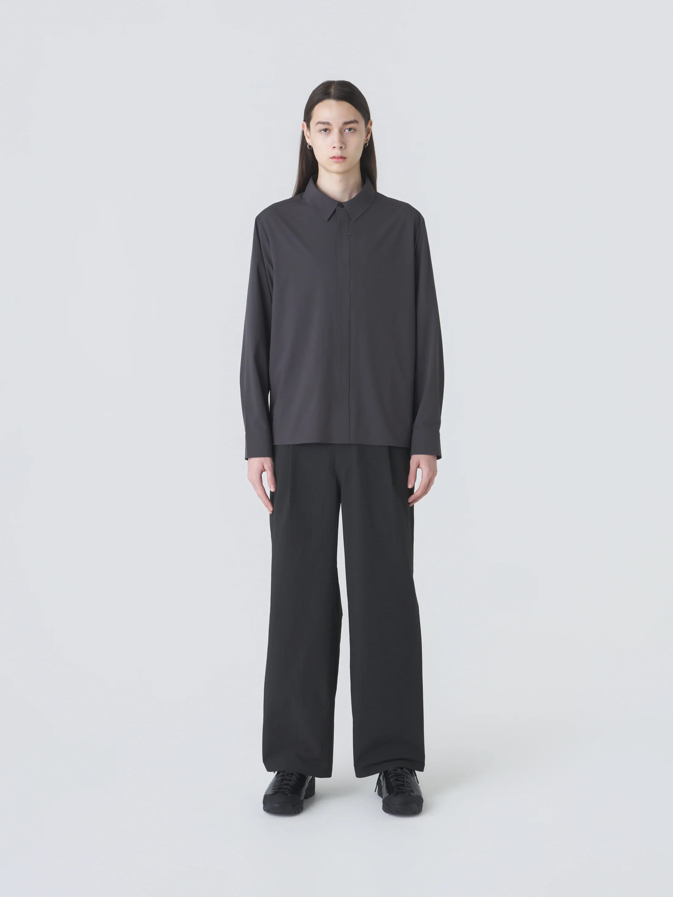 BUTTON UP BASIC SHIRT