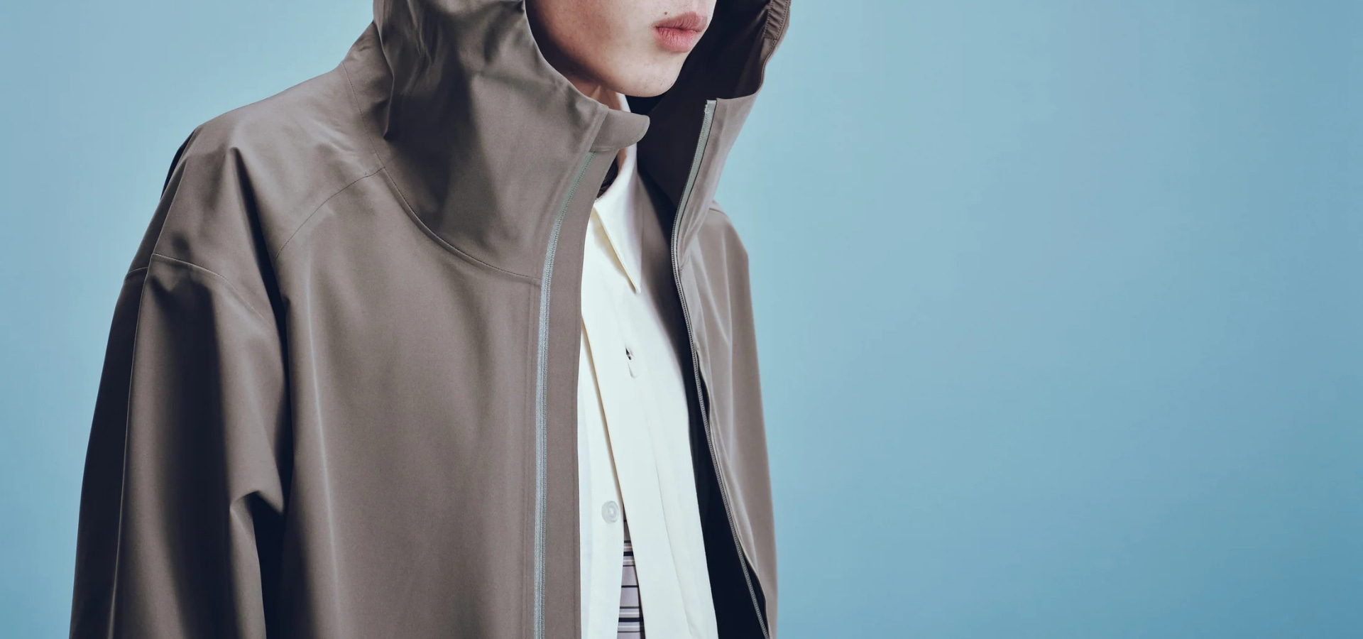 Spring / Summer 26 USTI 룩북 커버