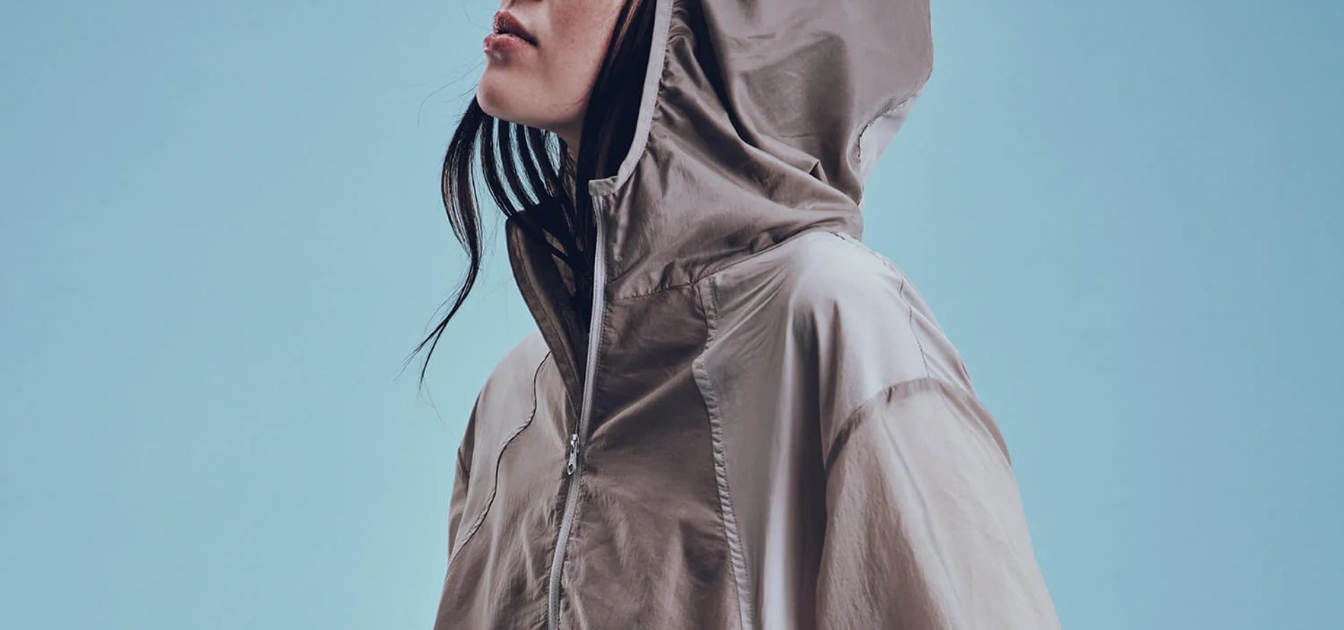 Spring / Summer 25 USTI 룩북 커버